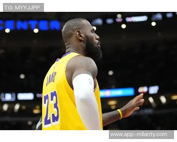 帕金斯深度解析詹姆斯个性复杂性让人难以捉摸的内心世界