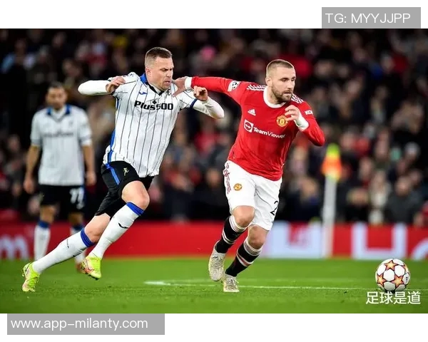 曼城发布海报热身即将到来的布伦特福德客场大战期待全力以赴