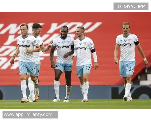 舍什科凌空垫射绝平西汉姆荣获曼联二月最佳进球殊荣 舍什科凌空垫射绝平西汉姆荣获曼联二月最佳进球殊荣