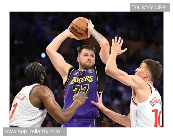 哈里森被解雇后独行侠战绩惨淡东契奇独自扛球队场均37分表现惊艳