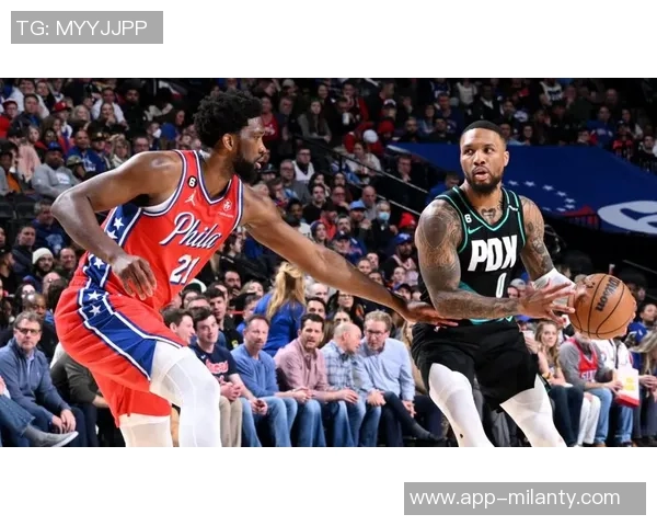 安芬尼西蒙斯回忆与利拉德CJ搭档经历助力普理查德磨合提升