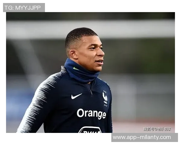 登贝莱逆袭姆巴佩夺环足奖最佳球员拉菲尼亚紧随其后位列第三